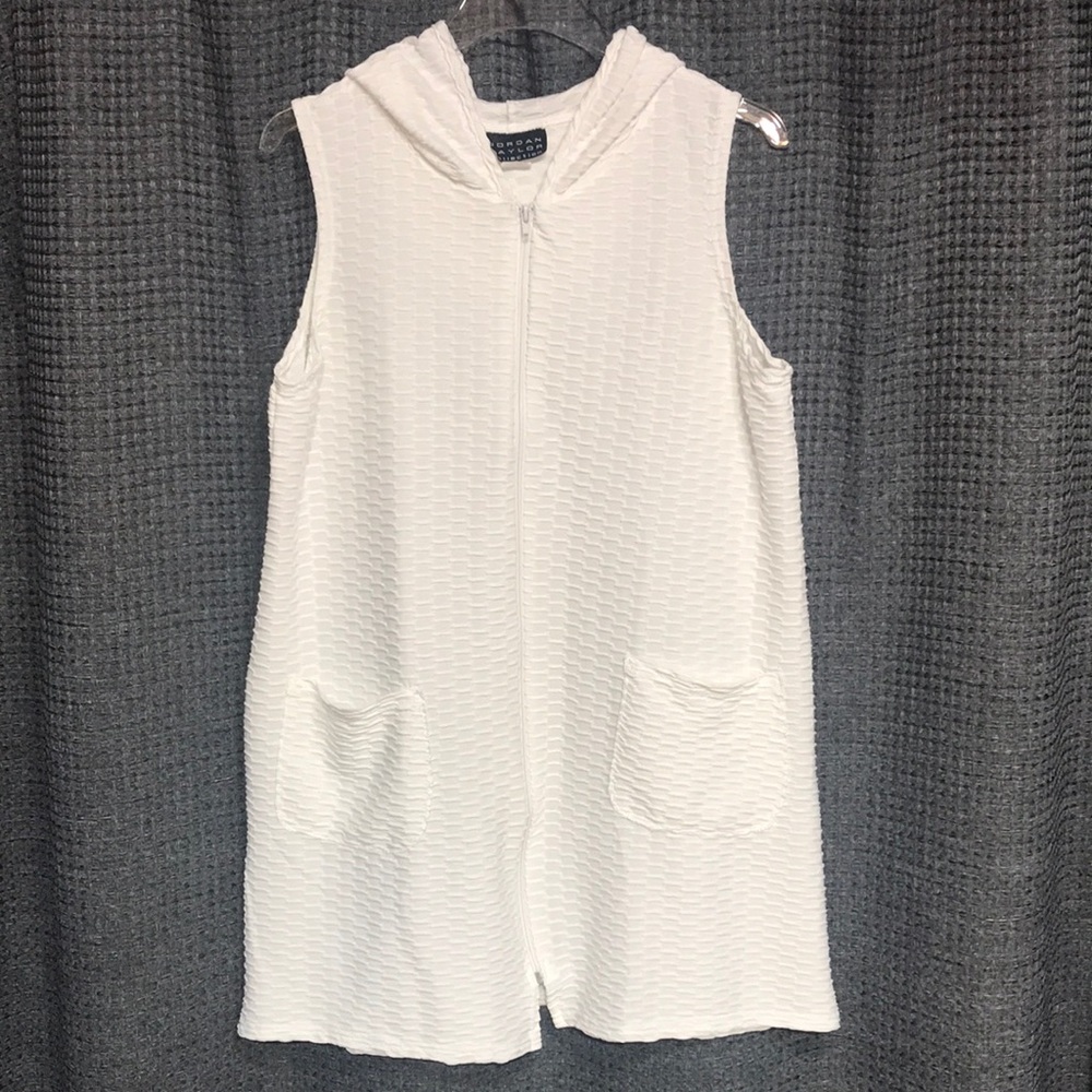 JORDAN TAYLOR Bathing Suit Coverup